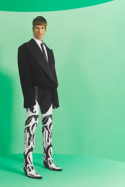 Look 5